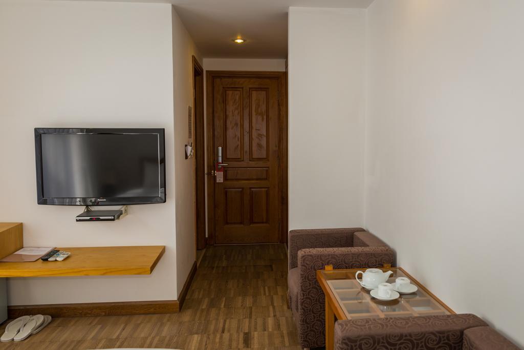 Crown Diamond Hotel - Phu My Hung District 7 Cidade de Ho Chi Minh Exterior foto