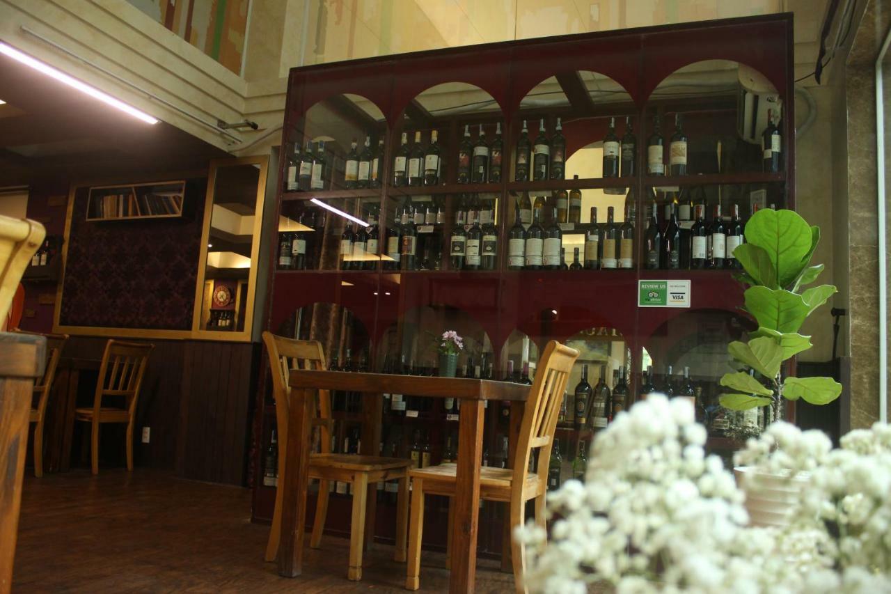 Crown Diamond Hotel - Phu My Hung District 7 Cidade de Ho Chi Minh Exterior foto