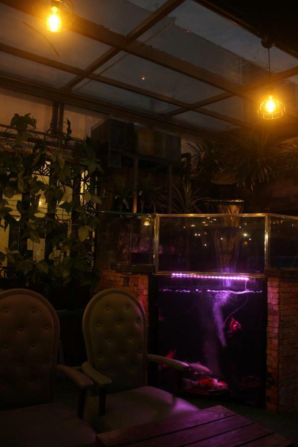 Crown Diamond Hotel - Phu My Hung District 7 Cidade de Ho Chi Minh Exterior foto